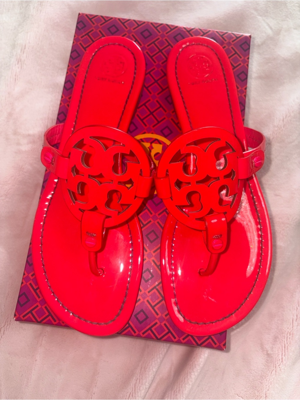 Tory Burch Miller Patent Sandals - Fluorescent fuchsia